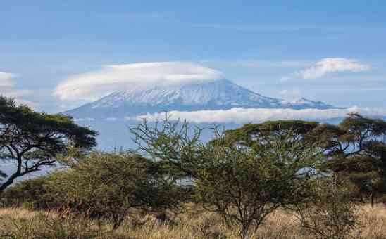 Climbing Mount Kilimanjaro in Tanzania: Hiking routes up the highest mountain in Africa