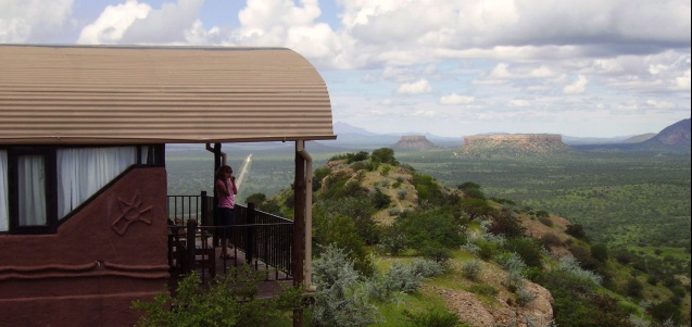 Overland travel lodge with an unforgettable view!