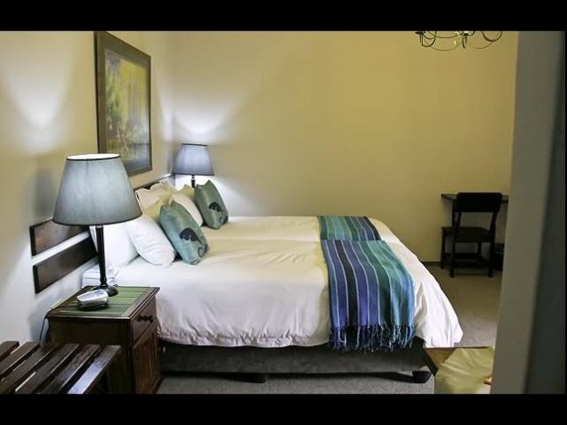 Hotel Etambi