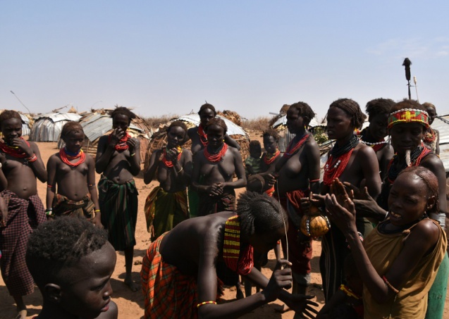 Daasanach dancing singing