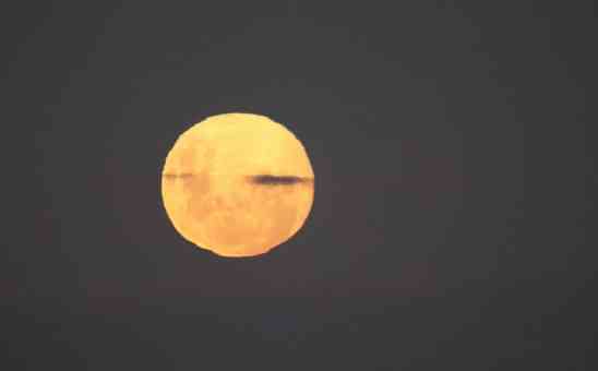 Reflections on the Super Moon - from Africa