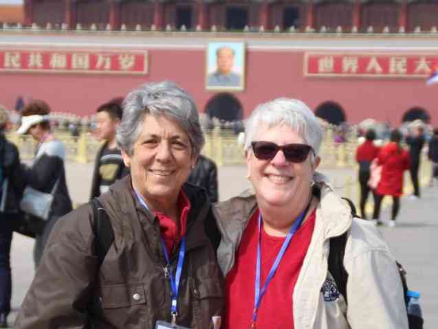 Photographer sisters