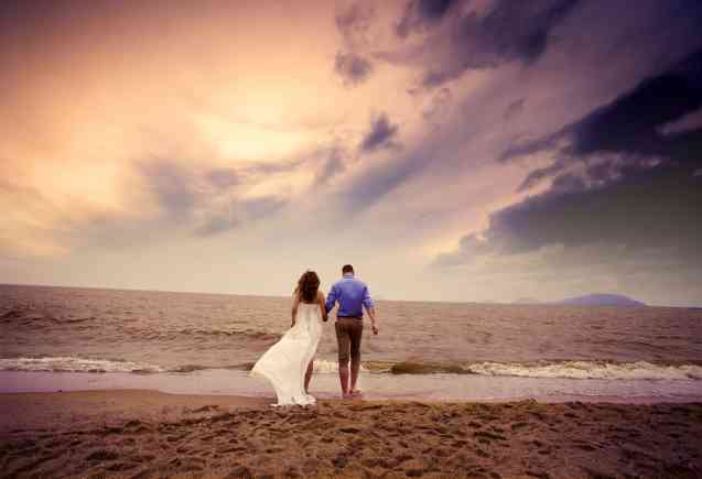 Get married on the beach