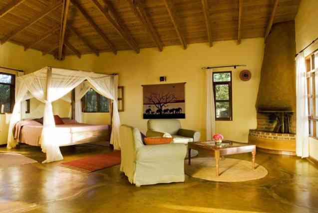 Tanzania migration safari lodge