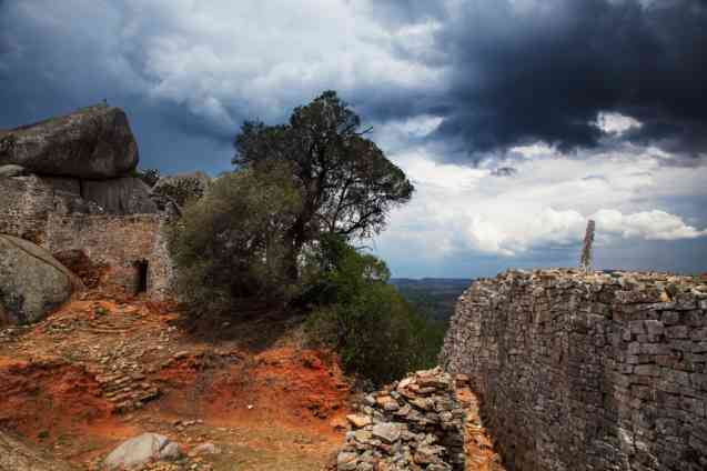 Great Zimbabwe Ruins, African people