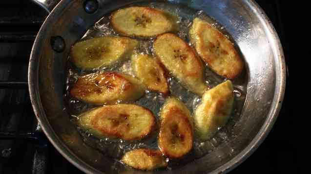 Plantains frying