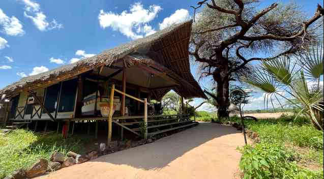 Soroi Larsens camp Samburu