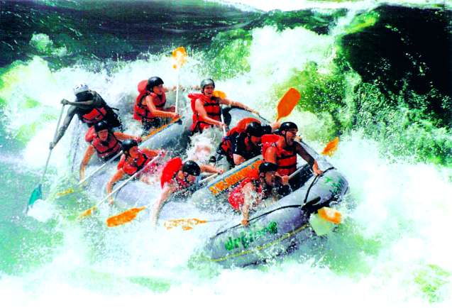 Zambezi rafting, southern Africa Adventures