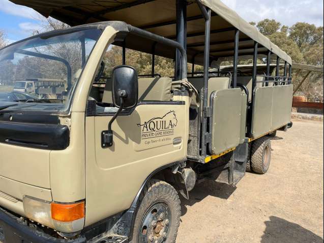 Aquila Safari truck
