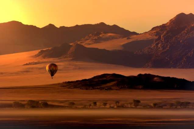 Balloon safari - Sossusvlei, Namibia